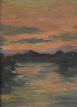 Яркий закат над озером